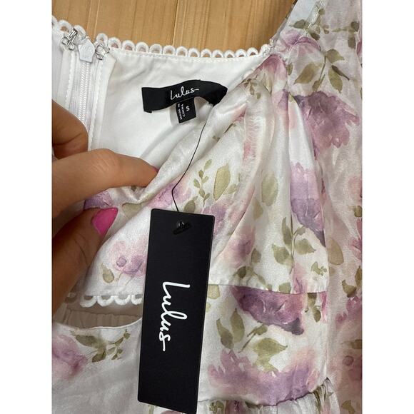 NWT Lulus Radiant Afternoon Ivory Floral Cutout Tiered Midi Dress Wedding Size S - Picture 6 of 8